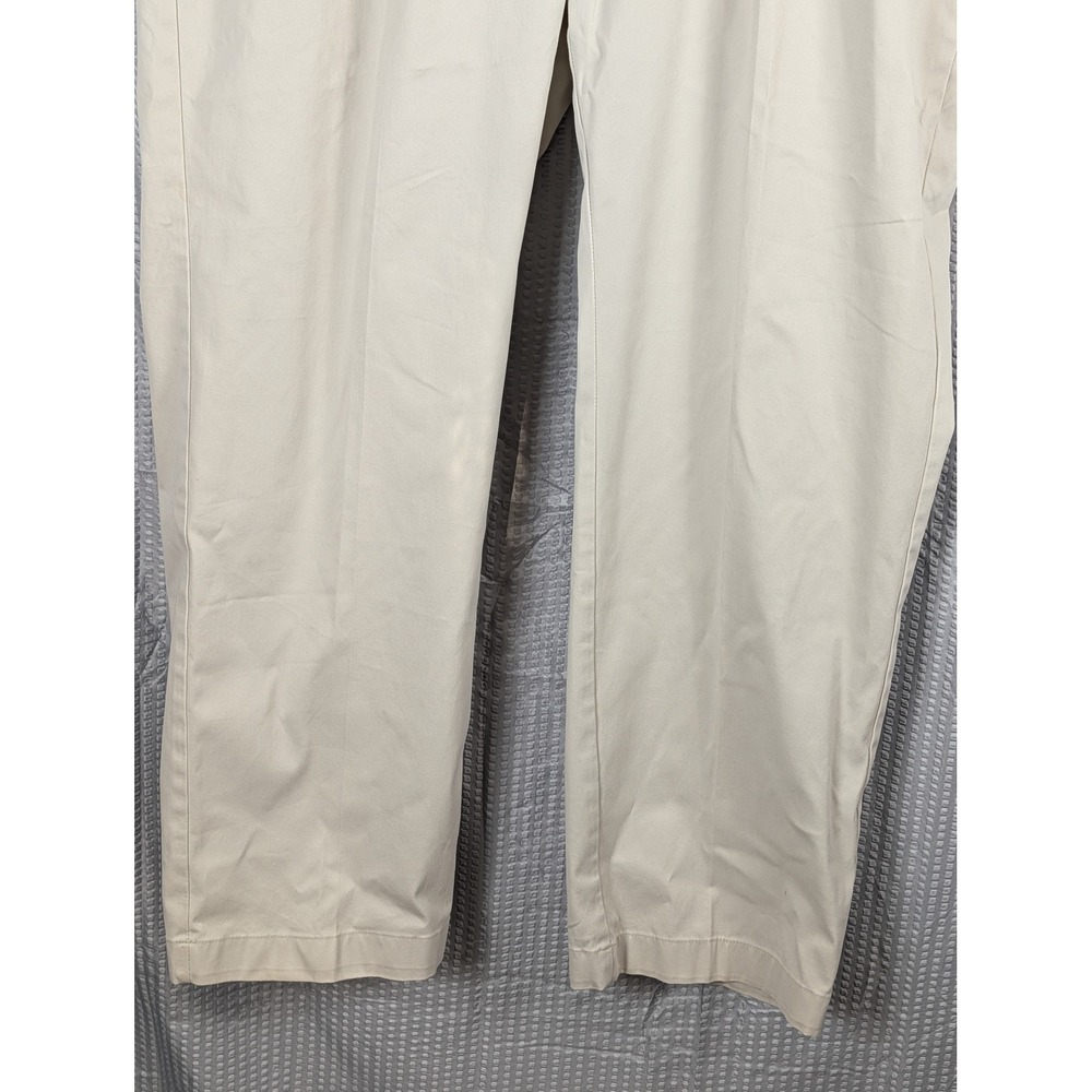 Lee Mens Motion Comfort Khaki Pleated Pants 46x32 Big & Tall Beige NWT 2014639 - Picture 6 of 15